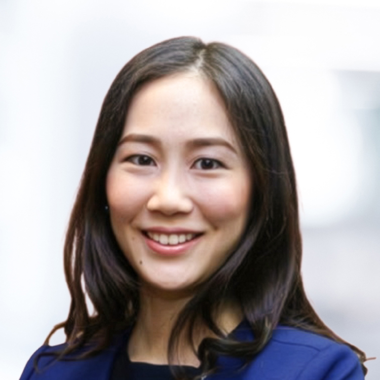 วลีรัตน์ อัศววงศ์เสถียร - Chief Underwriting Officer
